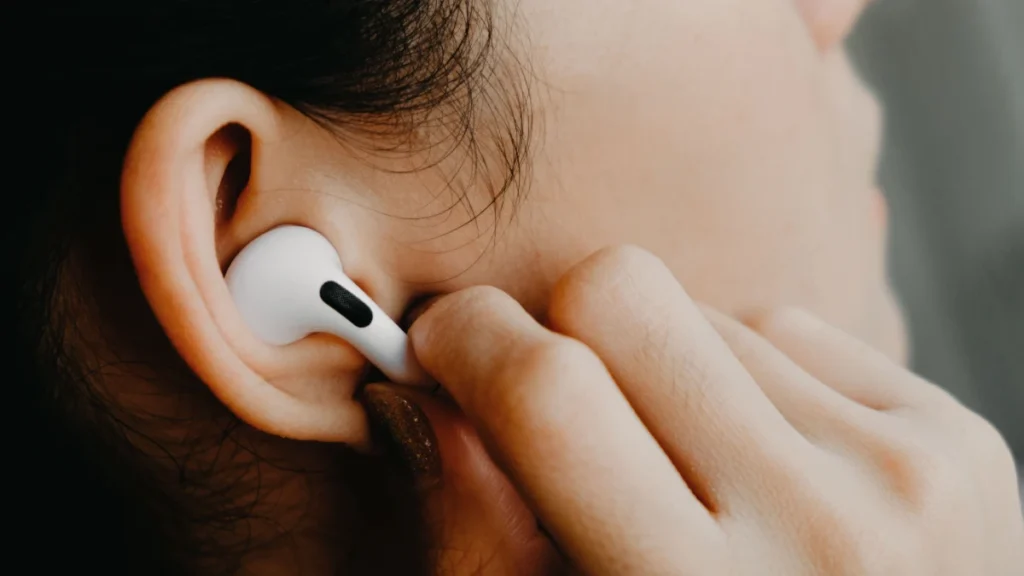 AirPods com câmeras no iOS 27: pipeline de captura, ROI e privacidade para devs