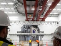 Fusão nuclear em 2026 para devs: pipeline, IA e telemetria