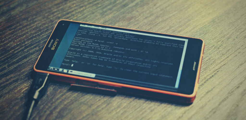 Como usar Android antigo como home lab com Docker e persistência estável