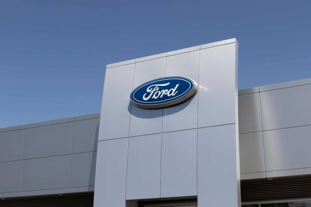 Ford Evitou Vendor Lock-in com Arquitetura LLM-Agnostic