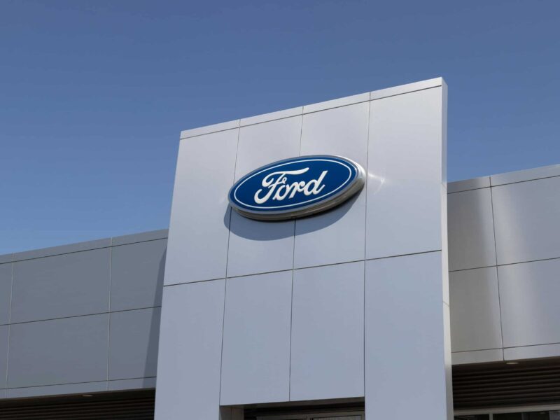 Ford Evitou Vendor Lock-in com Arquitetura LLM-Agnostic
