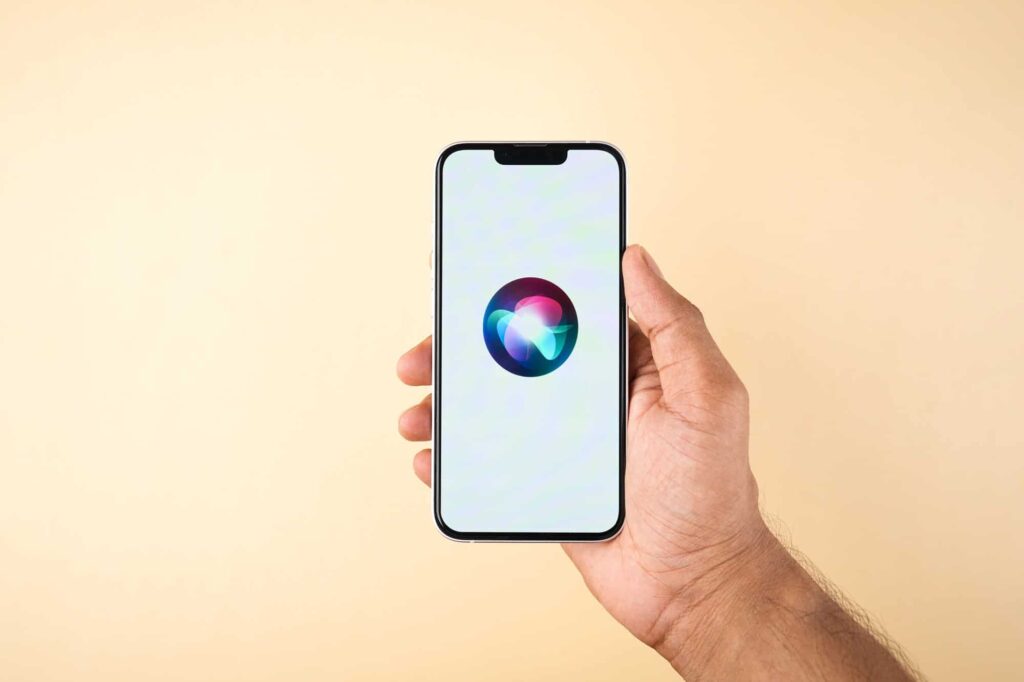 Apple Siri com IA: como o licenciamento muda o RAG para devs