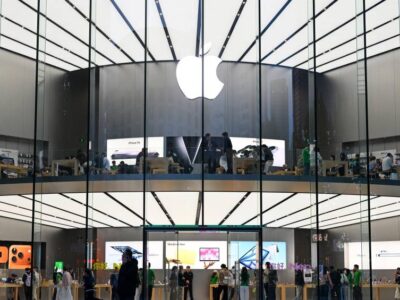 Apple Intelligence na China: arquitetura multi-região para devs