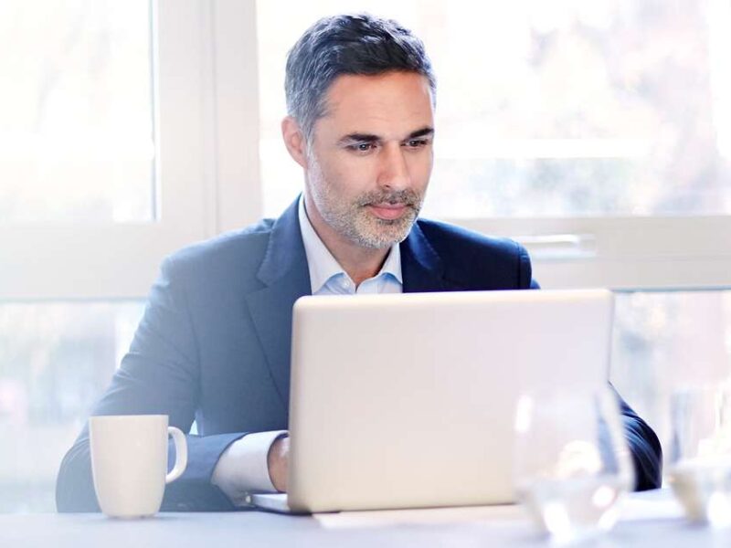 IA em produção para devs: como entregar ROI que o CFO entende