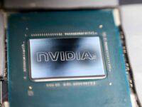 Nvidia dobrando produção: o que muda pra quem treina IA em 2027