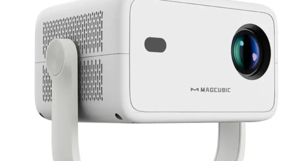 Magcubic L018 review: projetor Android 14 vale a pena para devs?