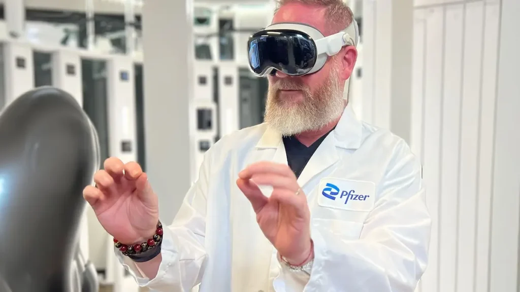 Vision Pro e WebXR: avatares sintéticos para dados sensíveis