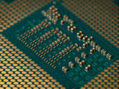 Como funciona um chip de silício e por que isso muda seu código