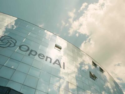 OpenAI perde executivo: como evitar lock-in de API com fallback